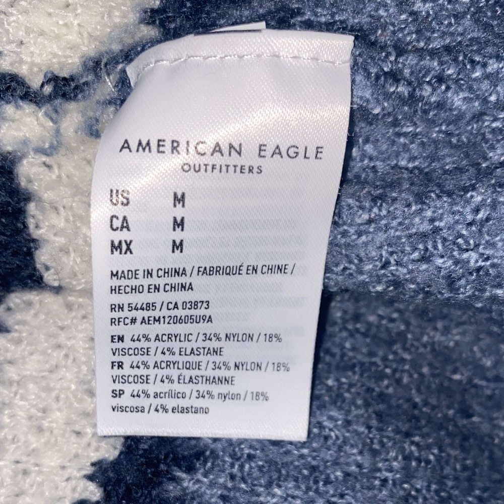 American Eagle oversized striped sweater. Size M - Picture 4 of 4